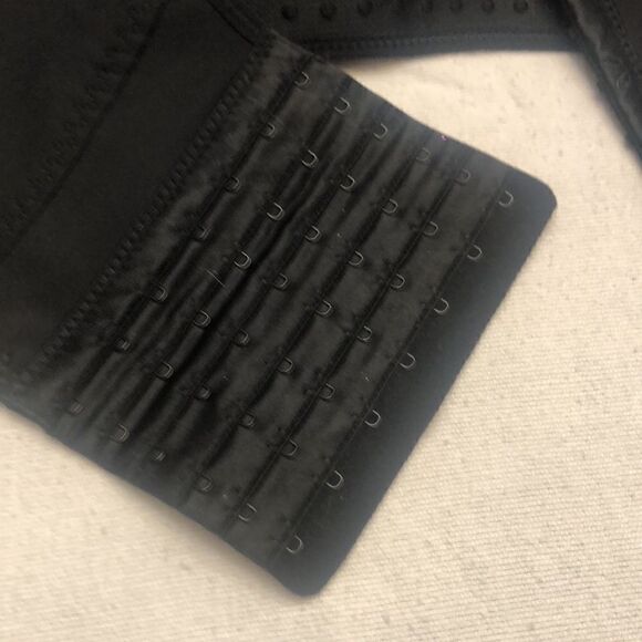 Lightly lined wireless bra size 44 - Picture 5 of 8